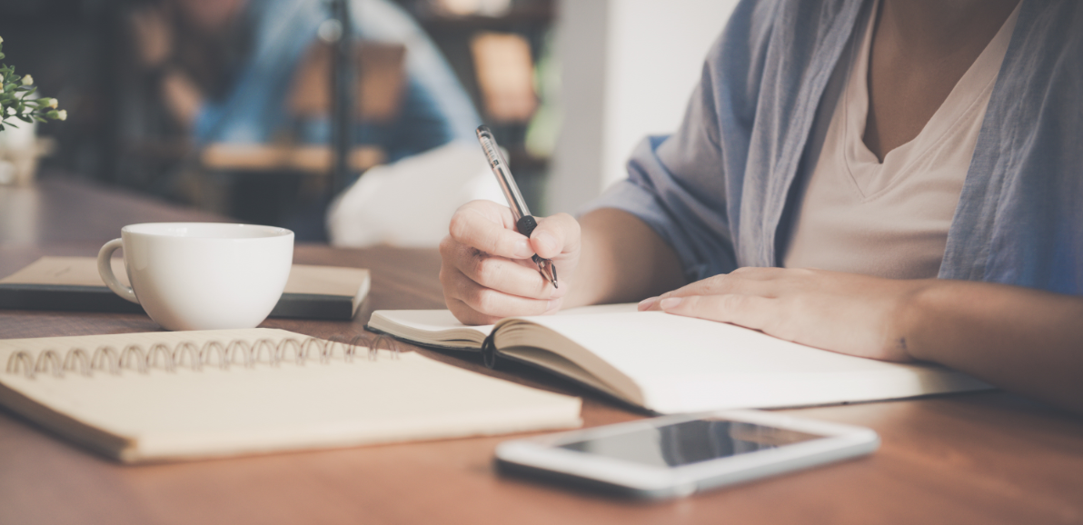 5 Helpful Guidelines for How to Write a Dissertation - Articles Hubspot