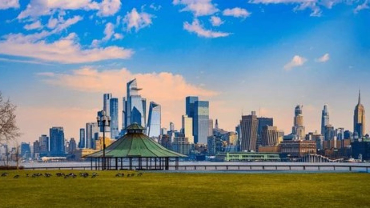 pier c panoramic viewpoint